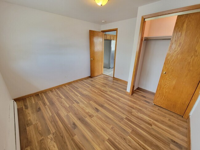 Building Photo - 2306 N 75th Ave