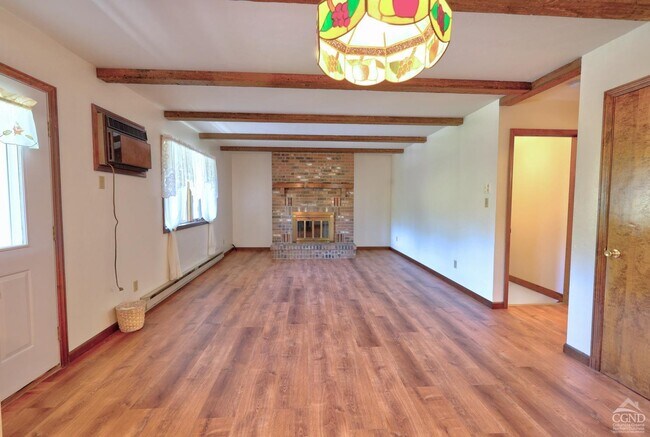 Building Photo - 561 Bald Hill Rd S