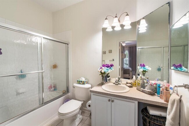 Building Photo - 6166 Stevenson Dr