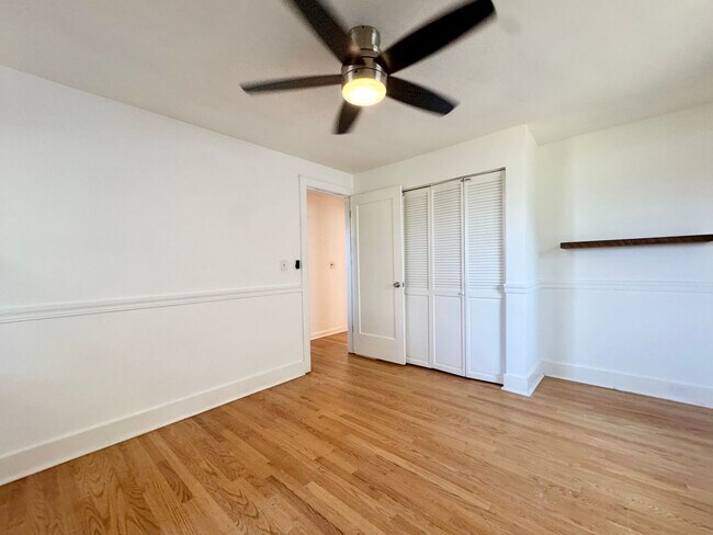 Building Photo - Phinney Ridge Home