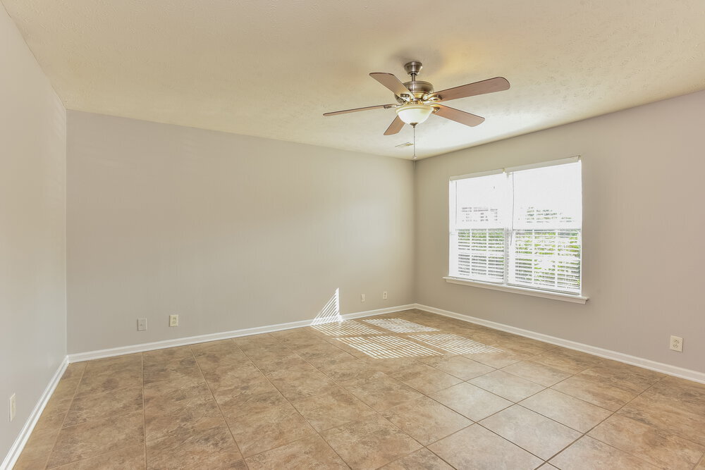 Building Photo - 675 Legacy Dr