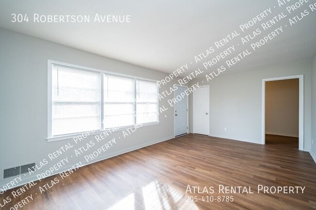 Building Photo - 304 Robertson Ave