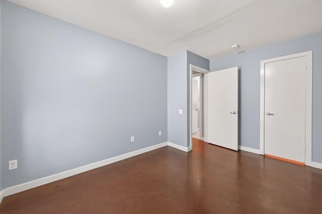 Building Photo - 6911 Yellowstone Way Dr