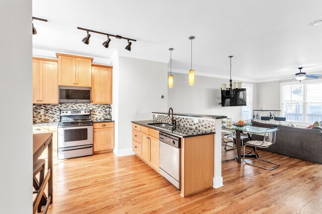 Kitchen - 769 Liberty Commons Dr NW