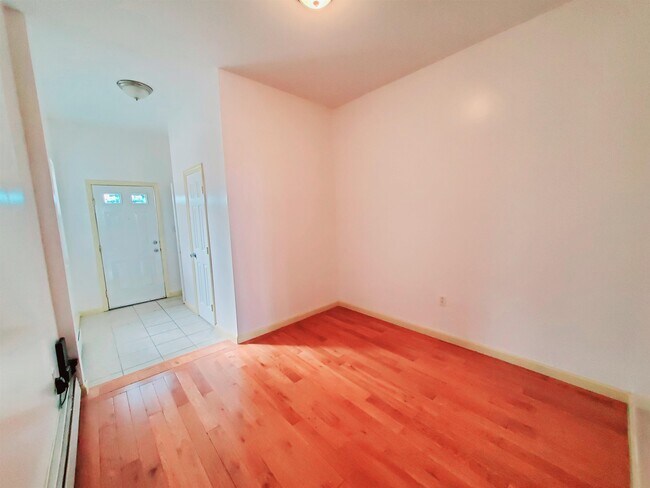Building Photo - 298 Paterson Plank Rd