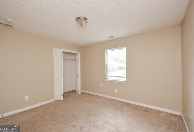 Building Photo - 1686 Salem Mill Ct SE