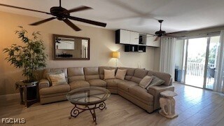 Building Photo - 11041 Gulf Reflections Drive