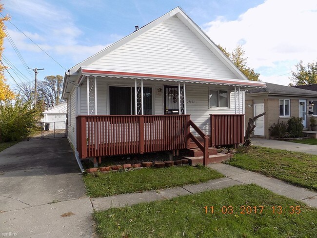 Primary Photo - 27878 Bohnhoff St