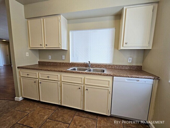 Building Photo - 5357 Del Gado Dr
