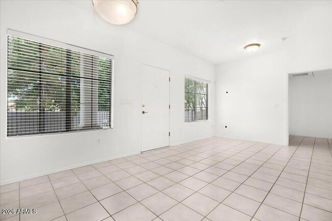 Building Photo - 3150 E Beardsley Rd