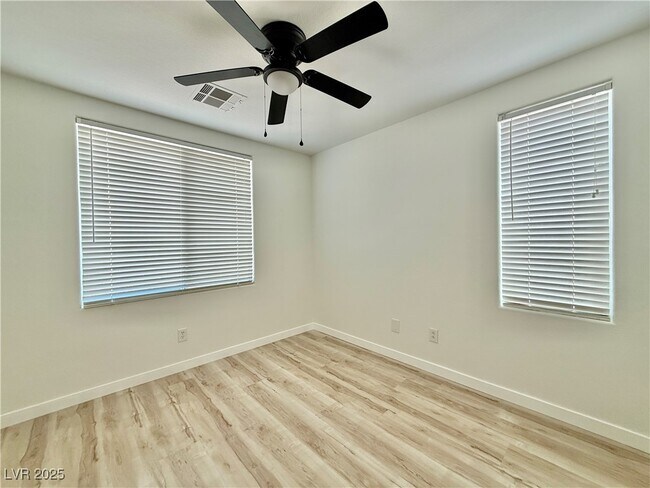 Building Photo - 7976 Cook Islands Ct