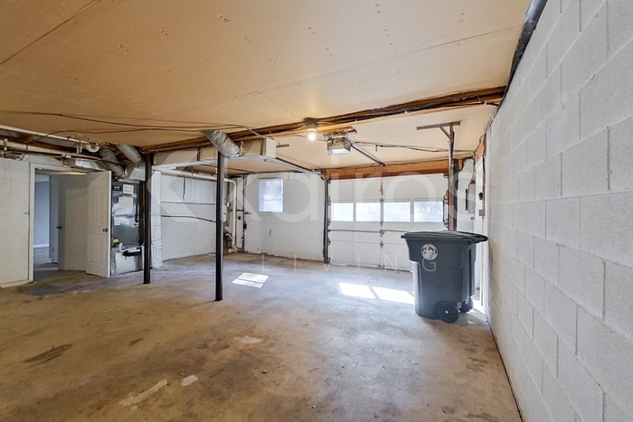 Building Photo - 1117 Moonglow Cir