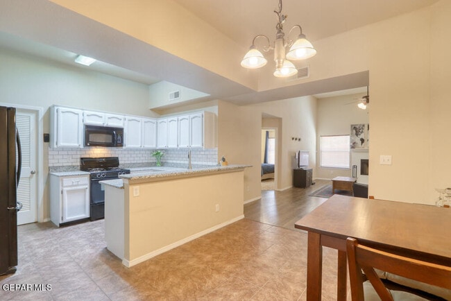 Building Photo - 14241 Smokey Point Dr