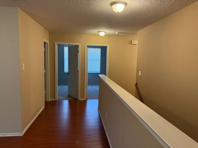 Building Photo - 2011 Cap Rock Ln