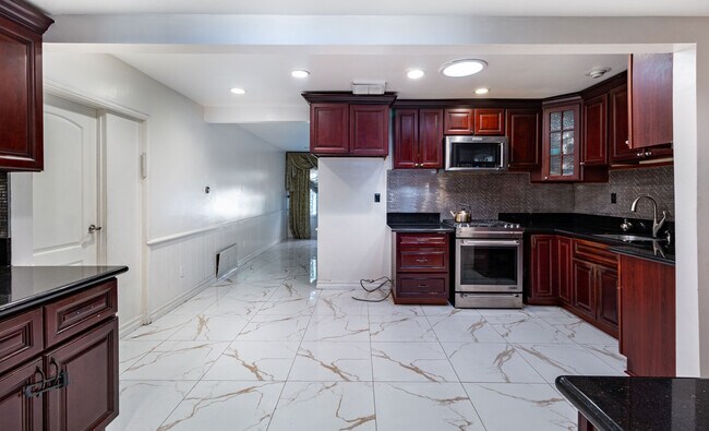 Building Photo - 6340 Wilbur Ave