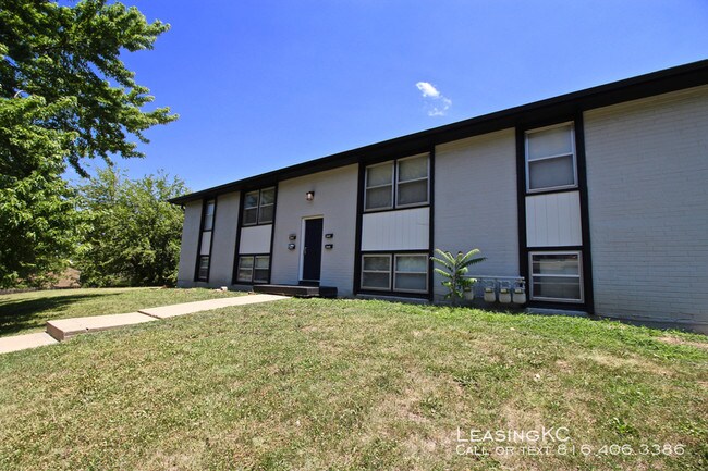 Building Photo - Eaton Street Apartments