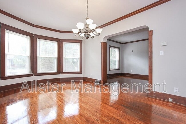 Building Photo - 3195 Whitethorn Rd