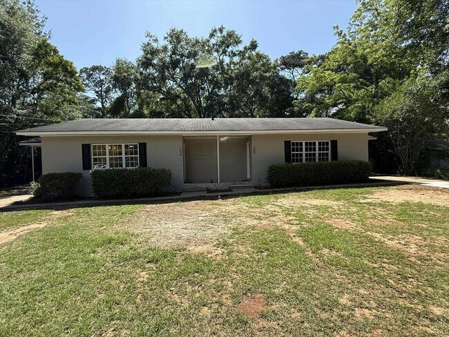 Building Photo - 102 S Redd Street - Unit 102