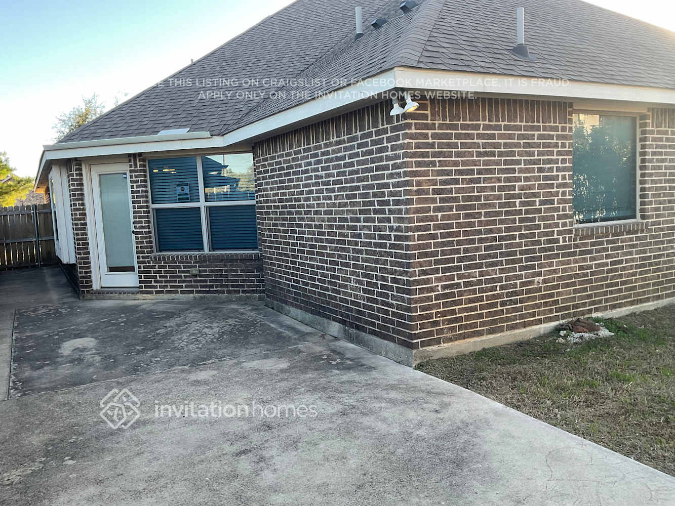 Building Photo - 1305 Raleigh Path