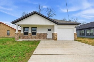 Building Photo - 813 Oneal St