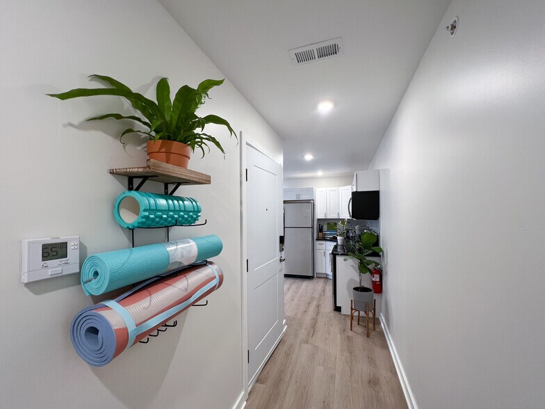 Yoga Station - 3814 Hamilton St