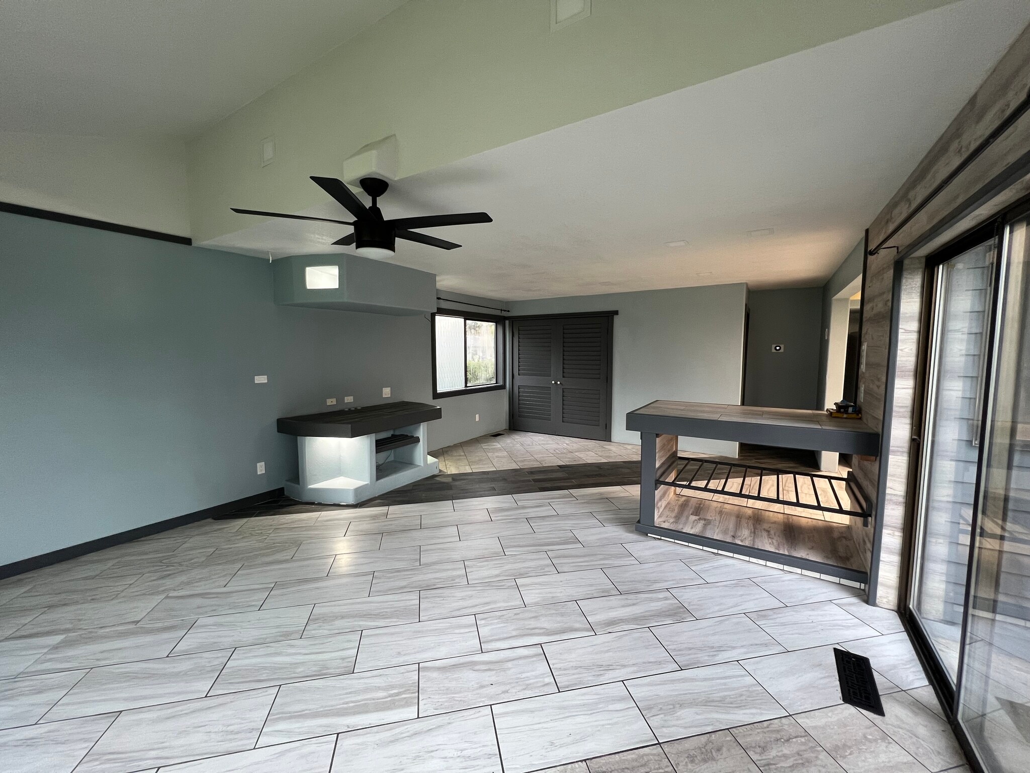 Building Photo - 20647 NW Lapine Way