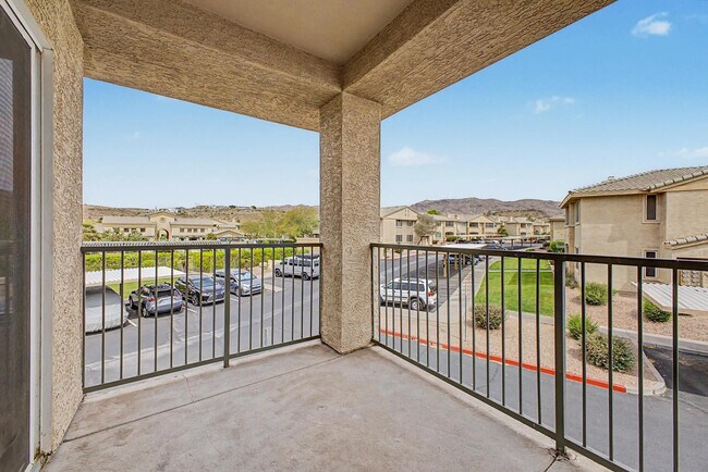Building Photo - 16013 S Desert Foothills Pkwy