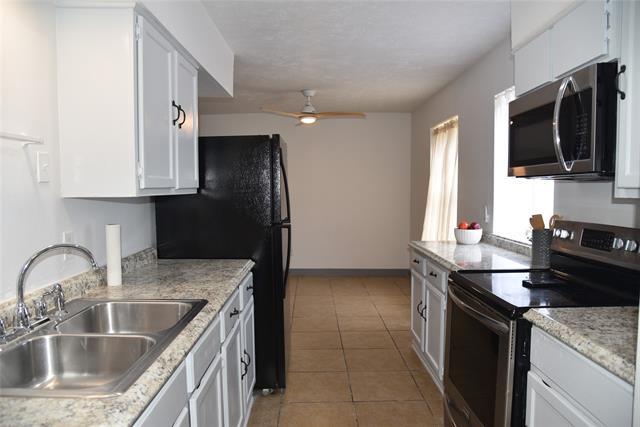 Building Photo - 14608 Marsha Dr