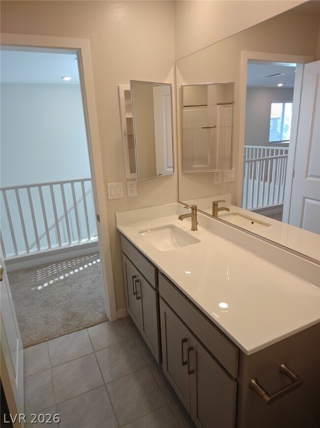 Building Photo - 6614 Palmer Crst St