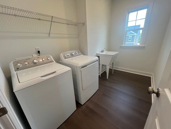 Building Photo - 1577 Goldfinch Perch Ln
