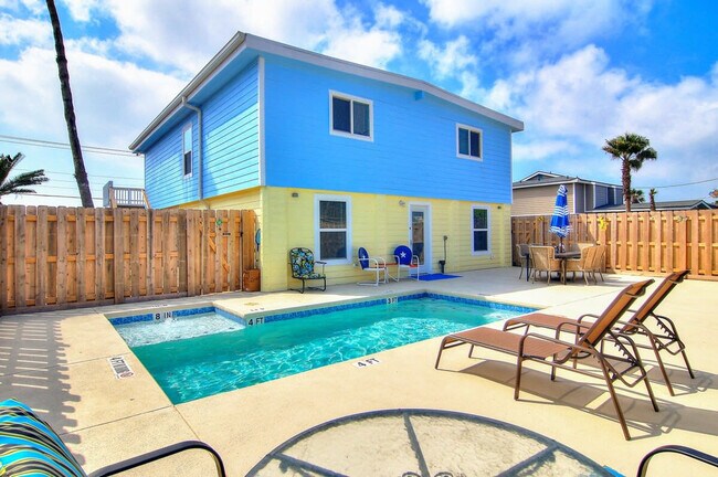 Building Photo - 1300 Eleventh Street-SI ID1023200P