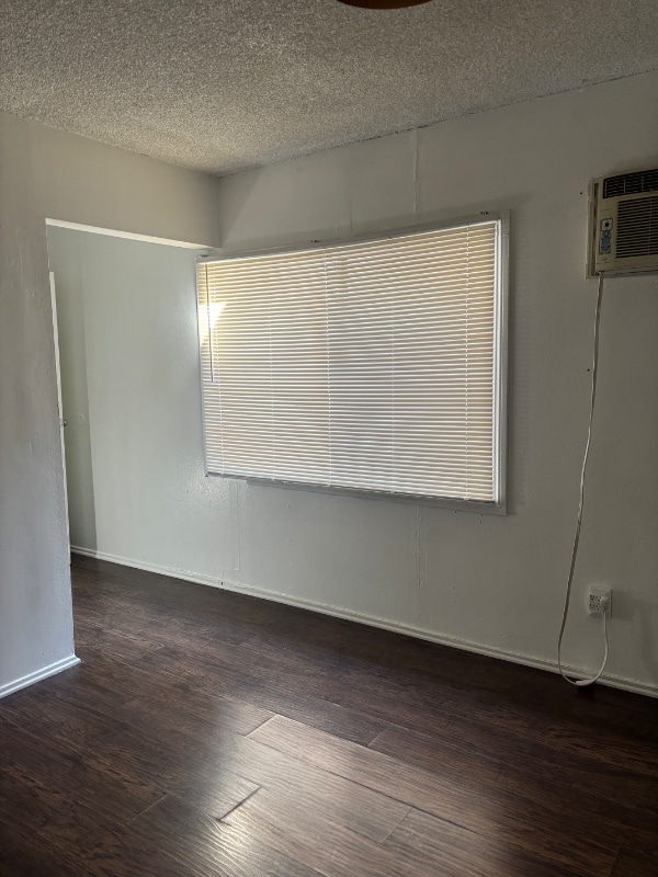 Building Photo - 519 S Bonnie Beach Pl