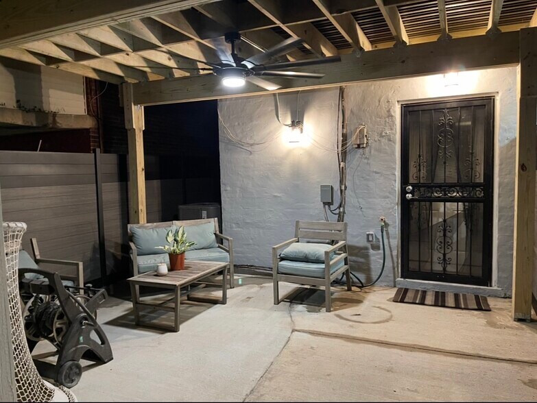 Building Photo - 60 V St NW