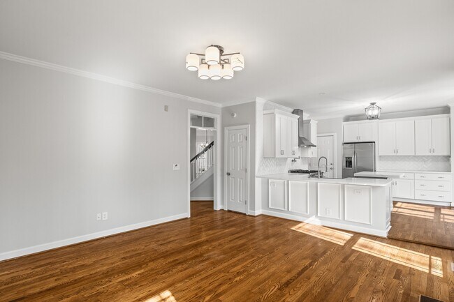 Building Photo - 309 Caraway Ln