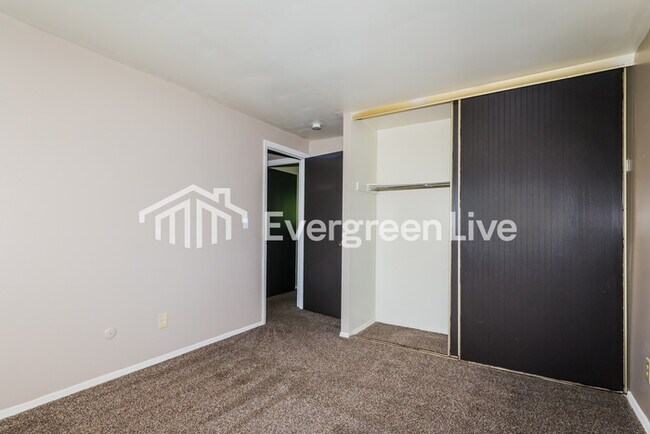 Building Photo - 5313 Pollard Way