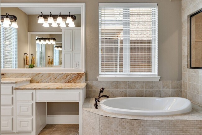 Building Photo - 7944 Cherry Springs Ct