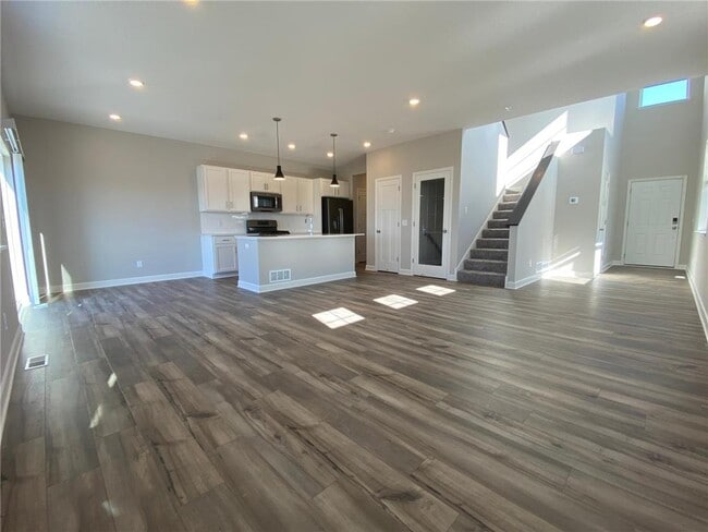 Building Photo - 206 Jean Avenue