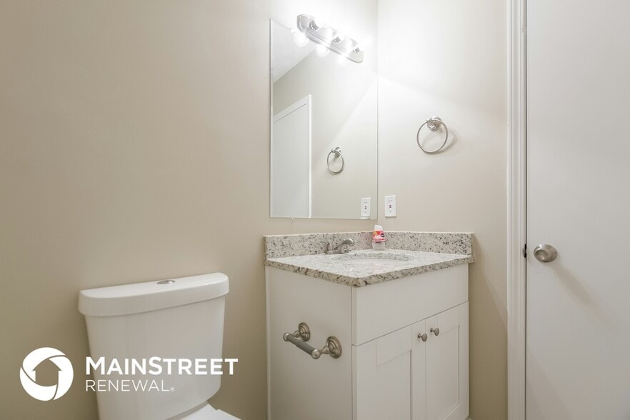 Building Photo - 3986 Majestic Dr SW