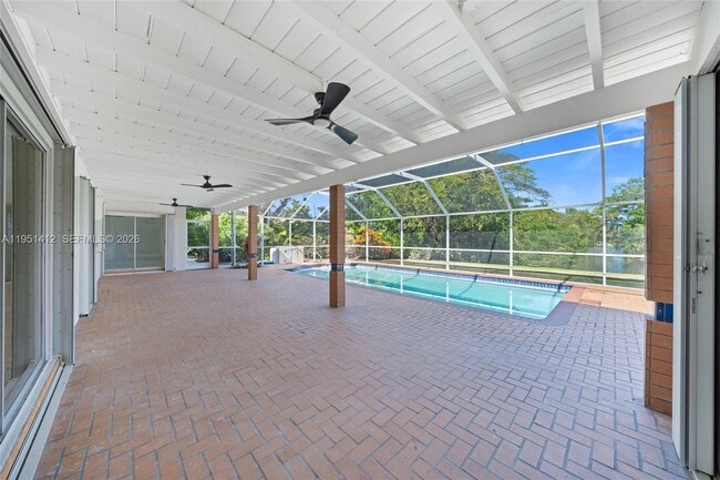 Building Photo - 7021 SW 107th St