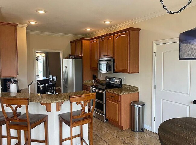 Building Photo - 108 Carriage Hills Ln