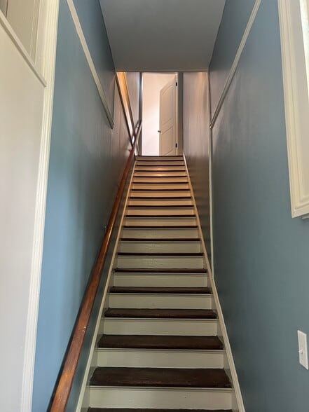 Stairs up - 1436 Louisiana Avenue