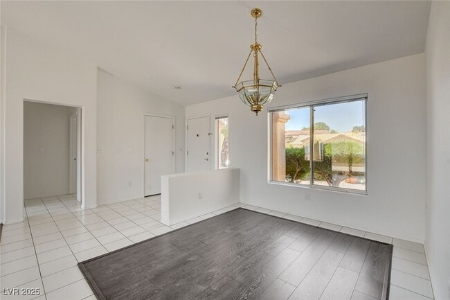 Building Photo - 10928 Button Willow Dr