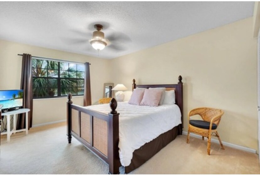 Building Photo - 22759 Mandeville Pl