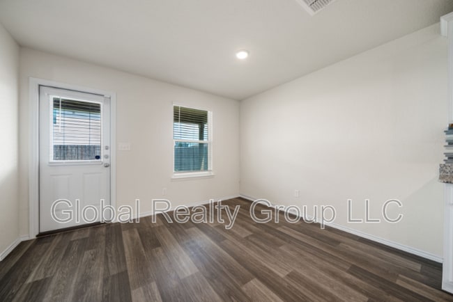 Building Photo - 6022 Bluestem Wy