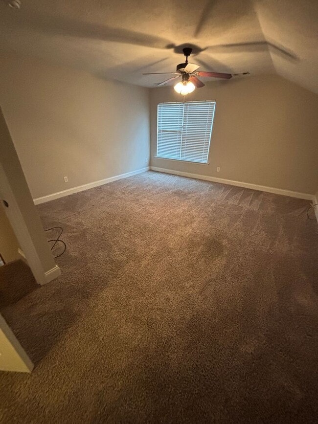 Building Photo - 945 Bryan Cir