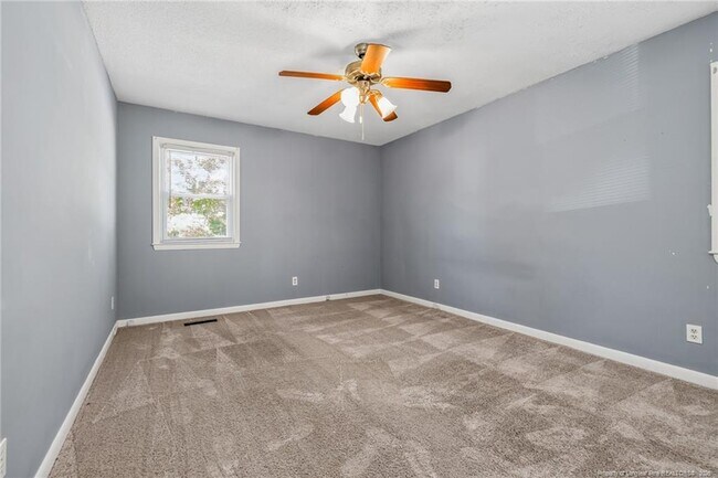 Building Photo - 7401 Paxton Dr