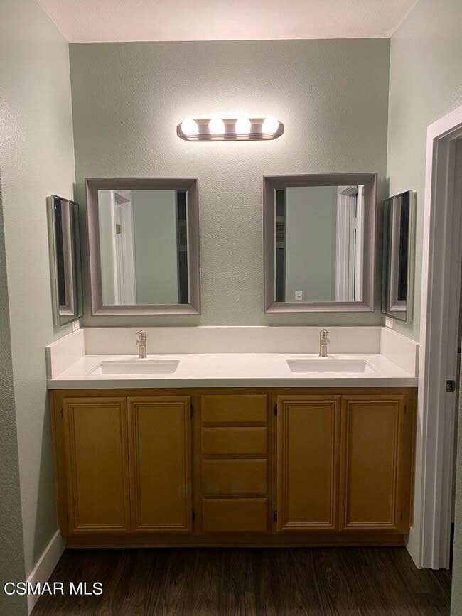 Building Photo - 27926 Cherry Blossom Ct