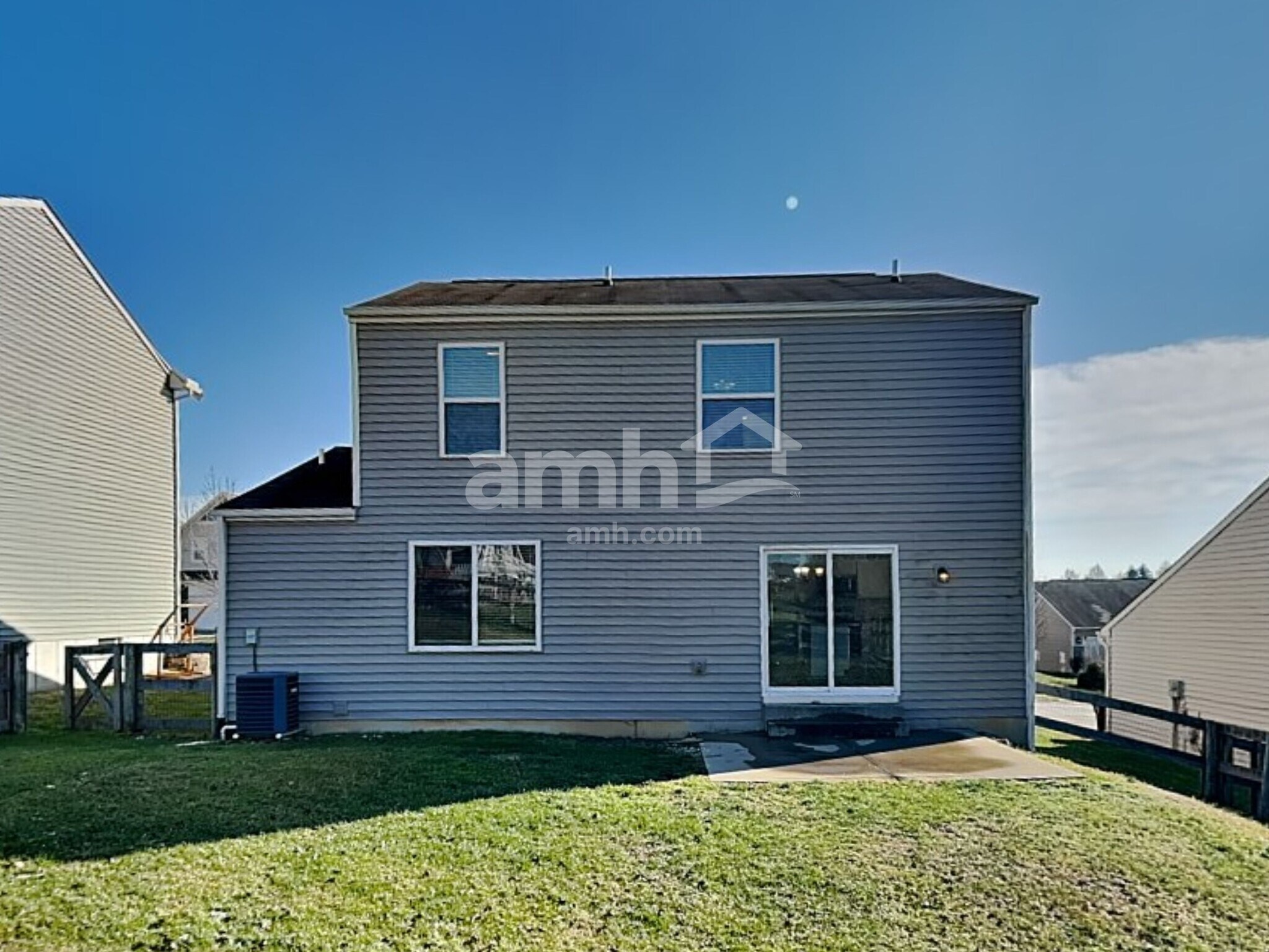 Building Photo - 10718 Anna Ln