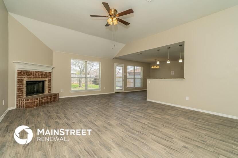 Building Photo - 8015 Splitrail Ct