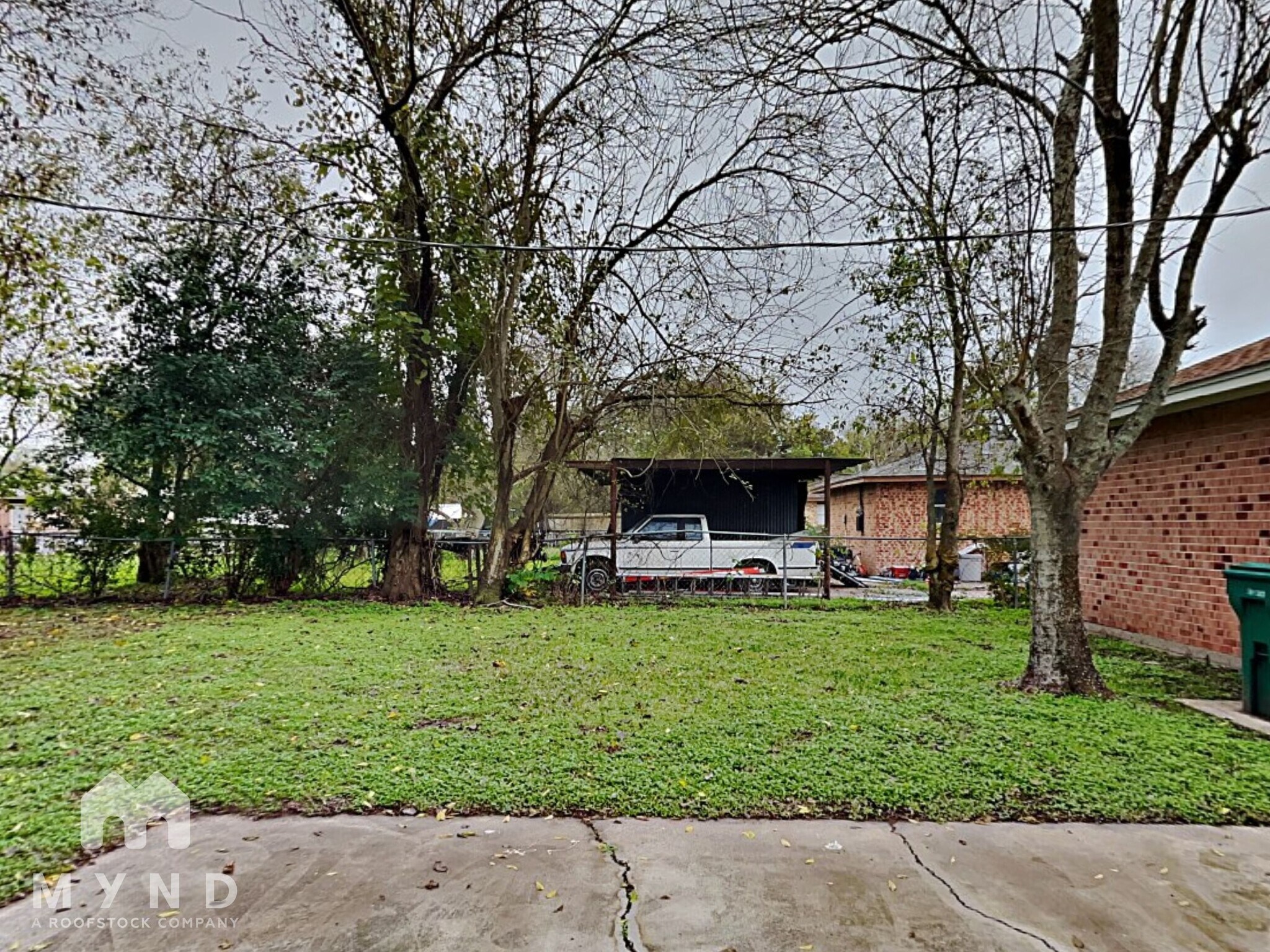 Building Photo - 4809 Cedar St